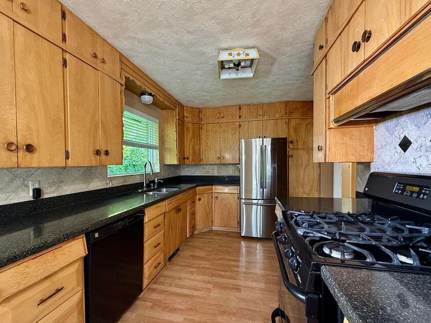 3939 N U.S. 93 photo 5
