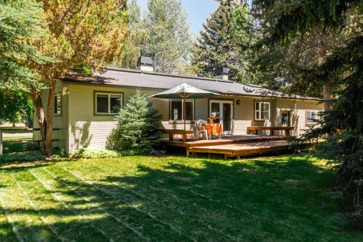 609 S 4th Ave
